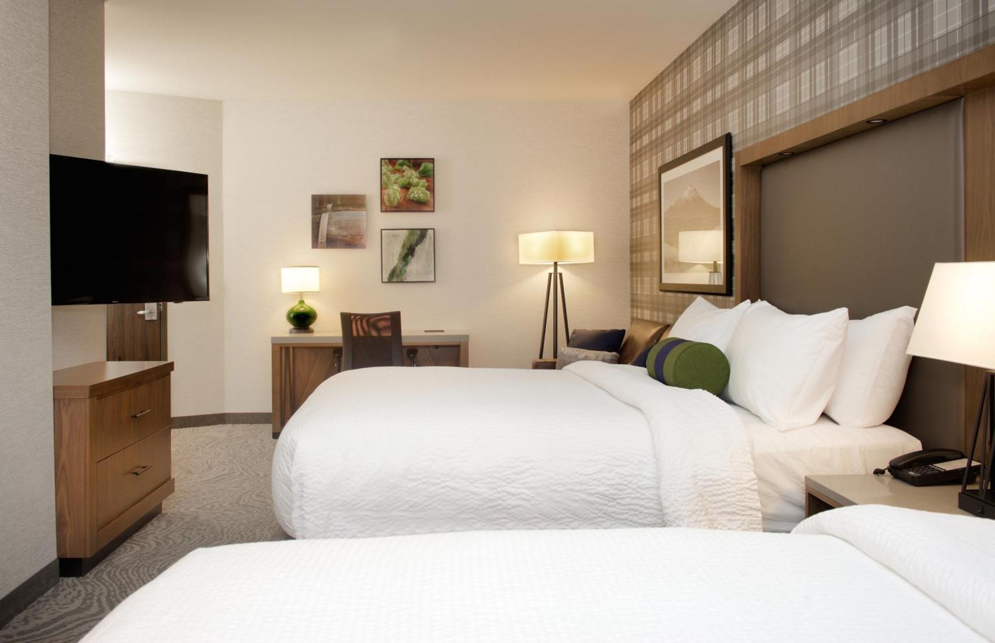 Springhill Suites By Marriott Bend Extérieur photo