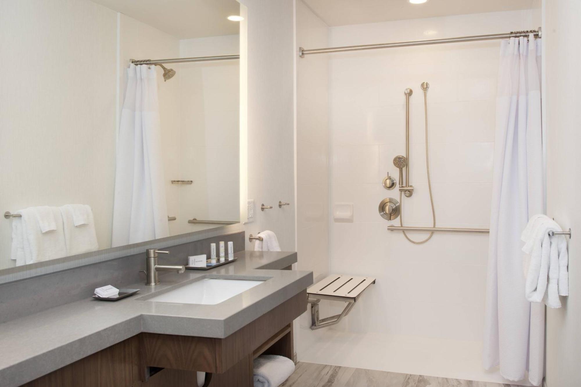 Springhill Suites By Marriott Bend Extérieur photo