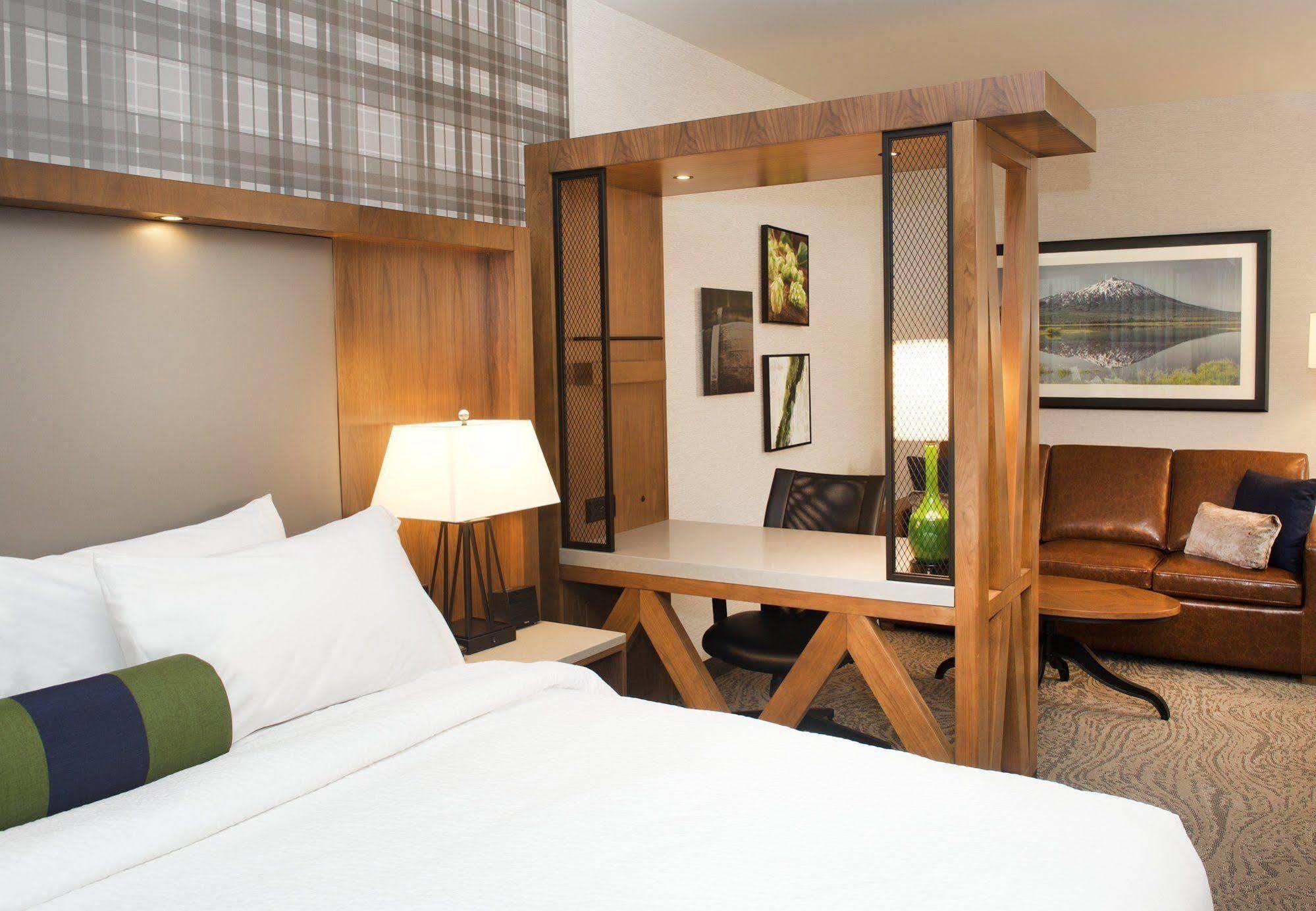 Springhill Suites By Marriott Bend Extérieur photo